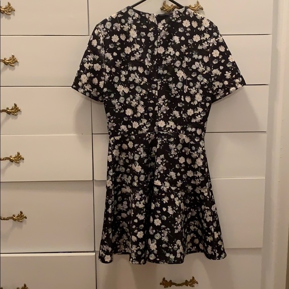 Honey & Beau Cute Floral Short Dress - Picture 3 of 3